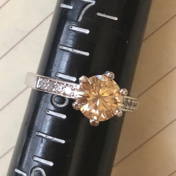 Jewelry - Canary moissanite light yellow 2.50 carat